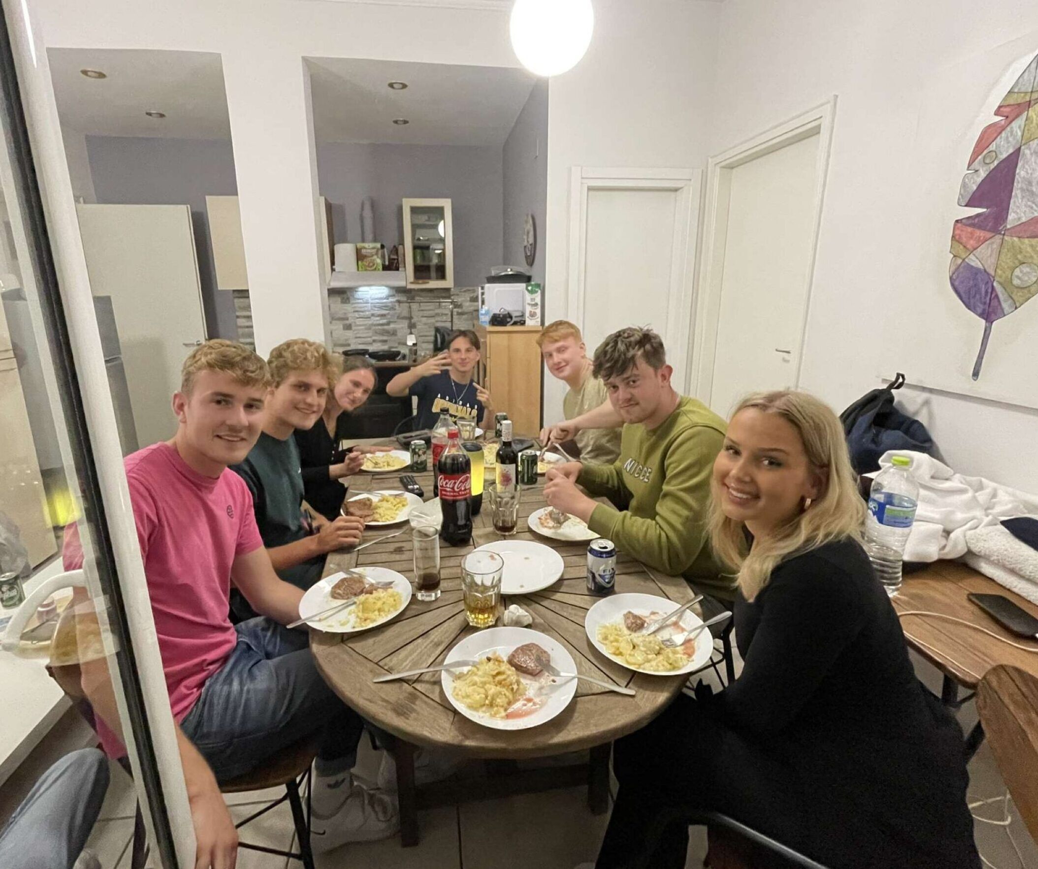 Eating with friends – Belgium, France, Ireland and Finland represented!
